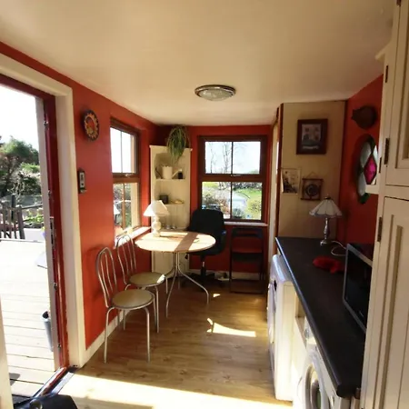 Feriehus Molly's Cottage,